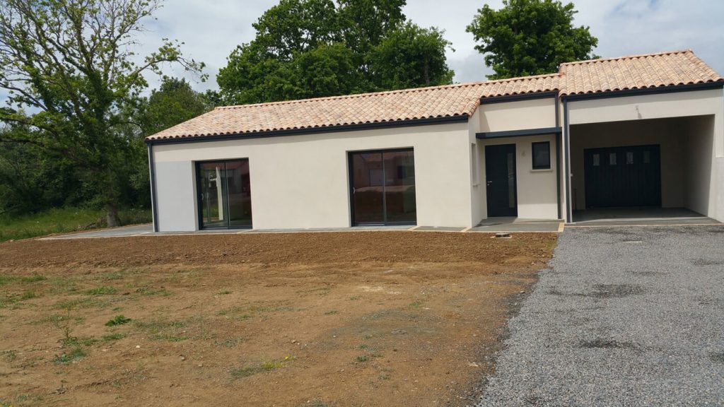 Réalisation maison individuelle Maisons Privat constructeur de maisons individuelles en vendee loire atlantique charente maritime